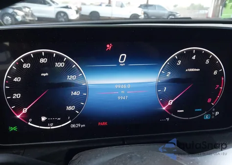 2024 Mercedes-Benz C 300 z USA, uszkodzony, nr VIN W1KAF4GB7RR235978